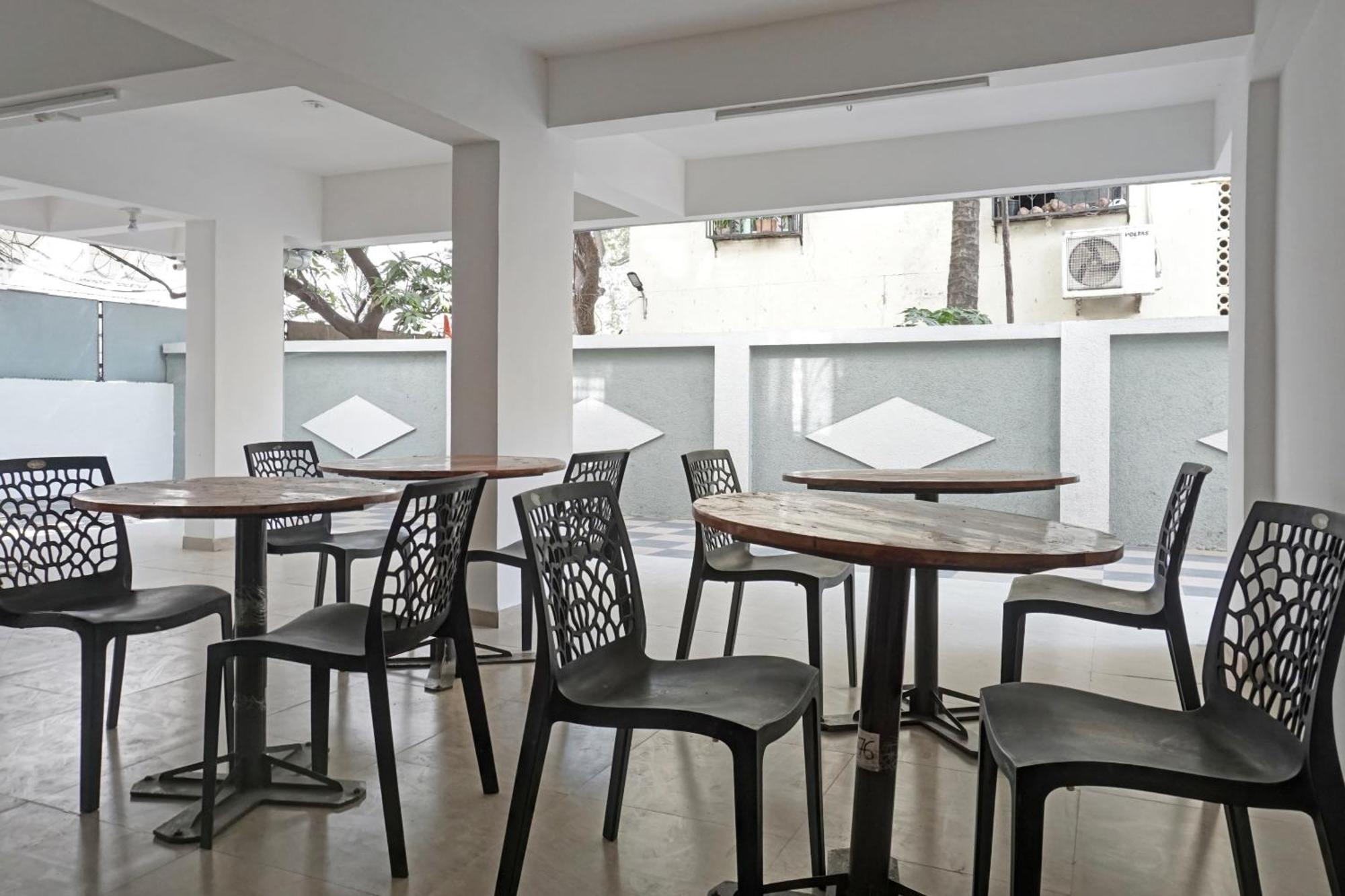 Fabhotel Saffron Inn I - Nr Darshan Museum Pune Eksteriør bilde