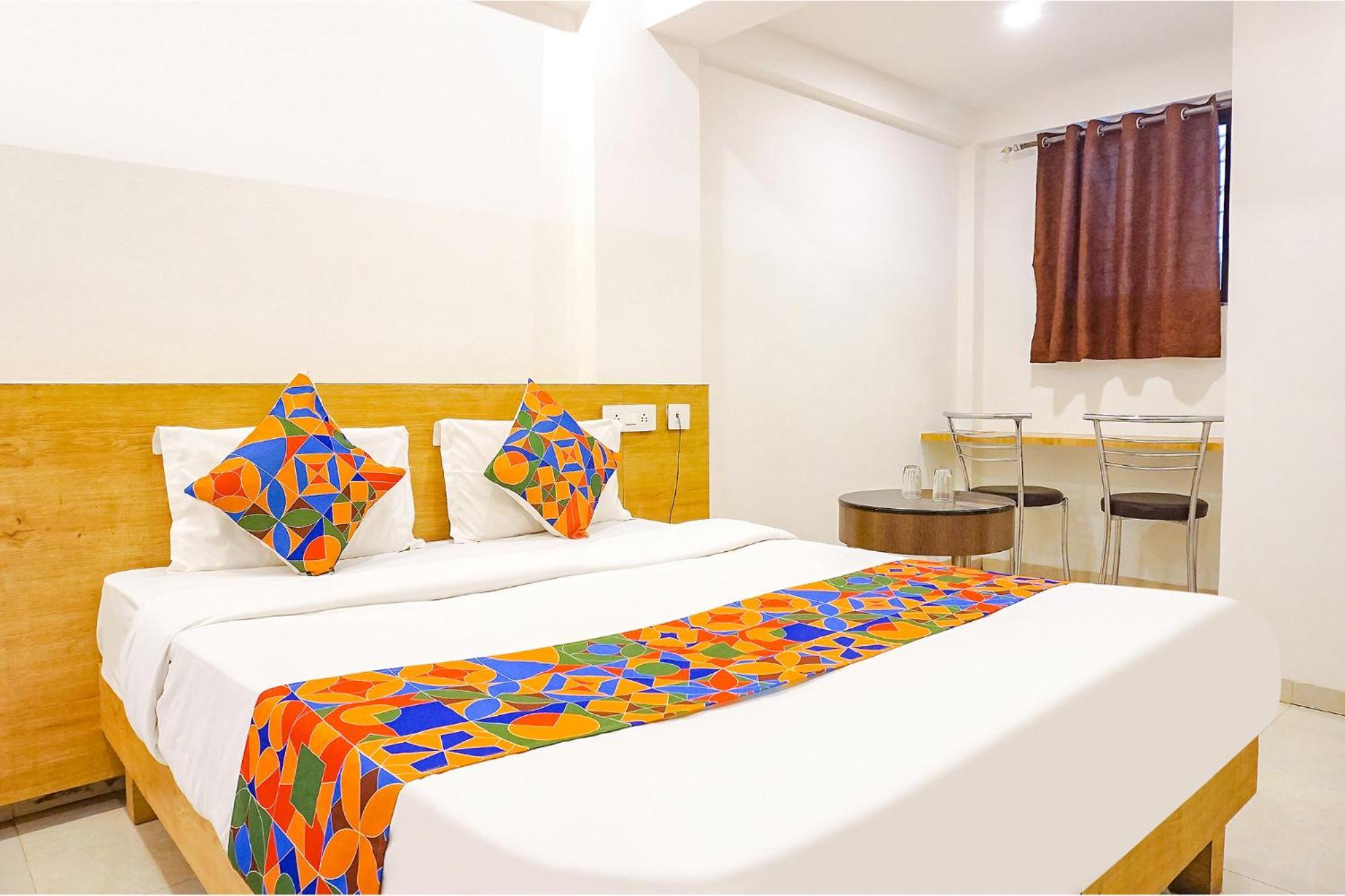 Fabhotel Saffron Inn I - Nr Darshan Museum Pune Eksteriør bilde