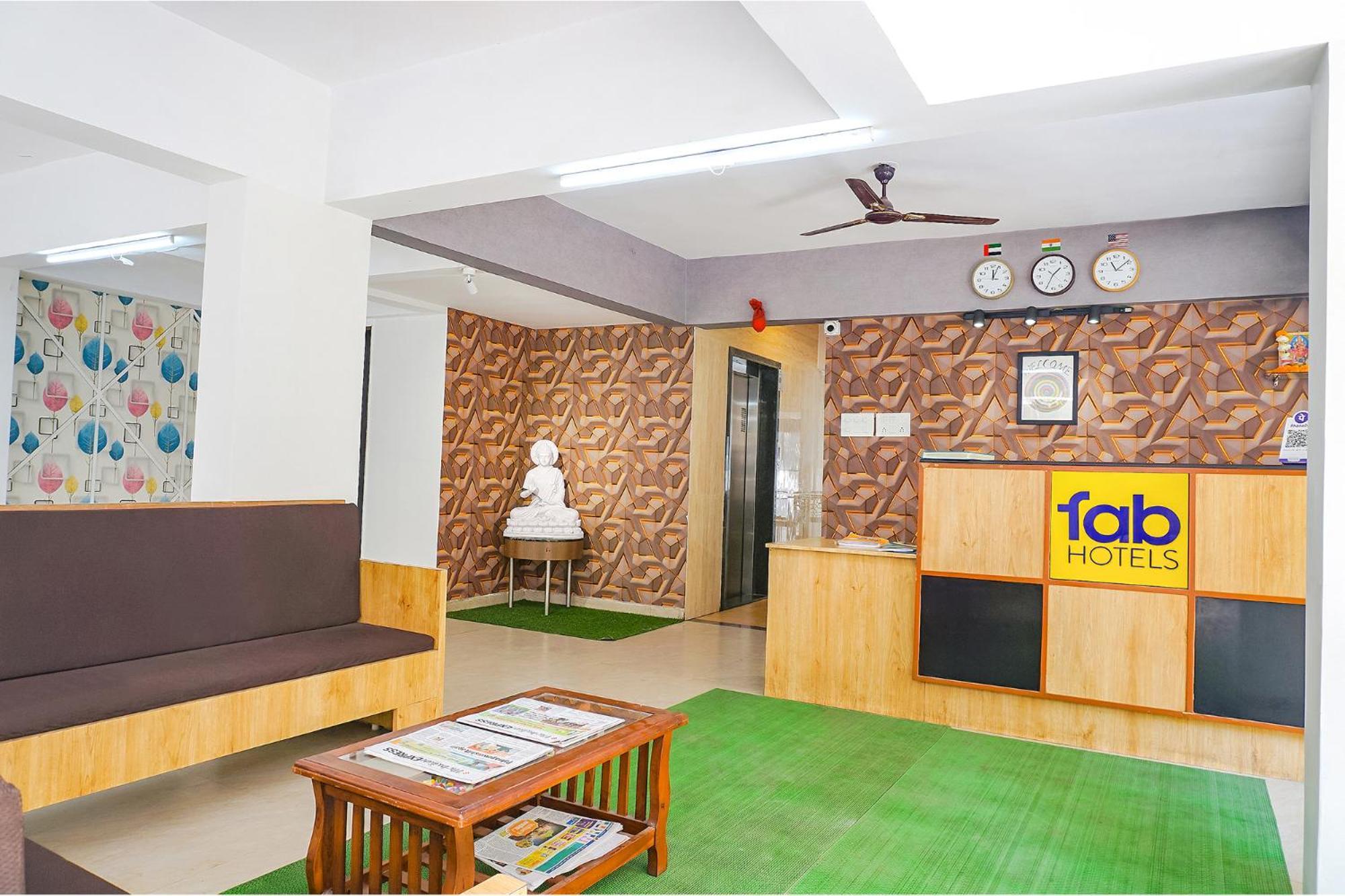 Fabhotel Saffron Inn I - Nr Darshan Museum Pune Eksteriør bilde