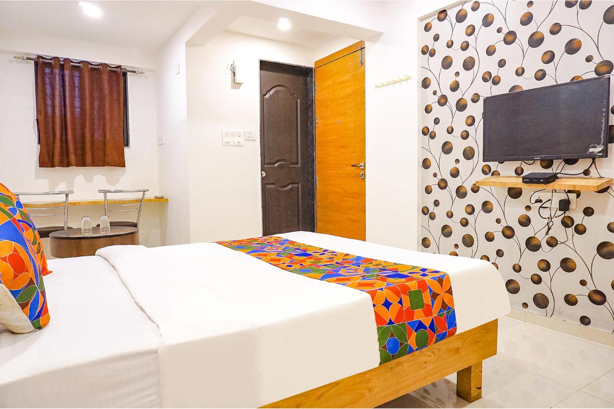 Fabhotel Saffron Inn I - Nr Darshan Museum Pune Eksteriør bilde