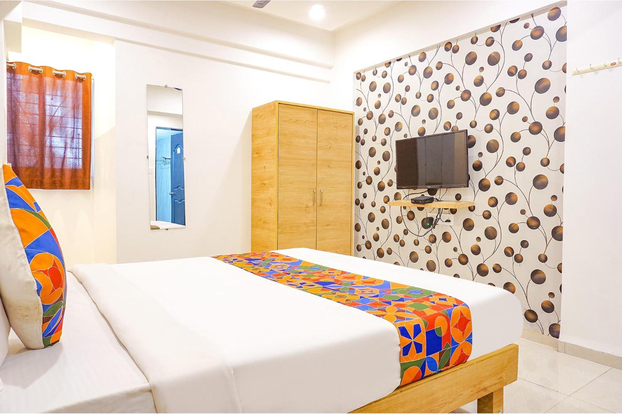 Fabhotel Saffron Inn I - Nr Darshan Museum Pune Eksteriør bilde